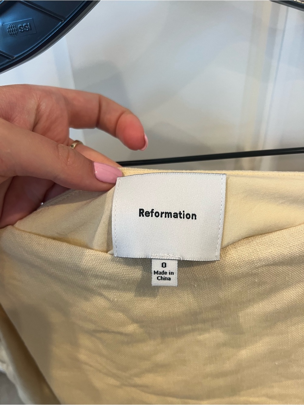 Reformation Juliet Yellow Linen Embroidered Floral Skirt Set - Picture 7 of 8